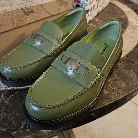Free People Liv Loafer Serpent Green Sz 37 US  6.5/7 NEW IN BOX - Picture 5 of 10